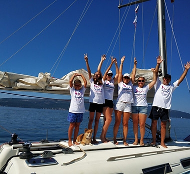 дружная компания.JPG